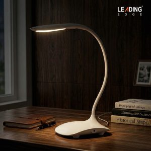 Adjustable Classic Metal Swing Arm Desk Lamp
